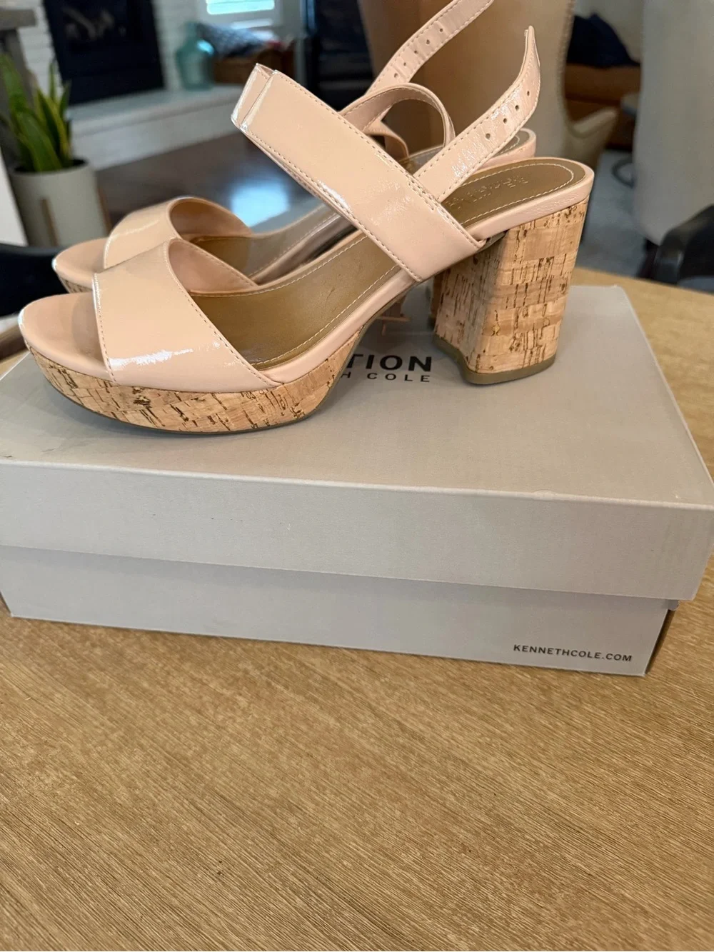Kenneth Cole Reaction Reebeka Nude Patent Cork Block Heel Sandals Women’s Size 8